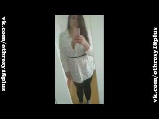 video подружки решили заработать в перископе и начали показывать свои прелести periscope засветы sex