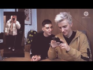 video прикольный момент в ролике а4 глент и его девушка вика sex