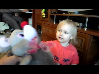 video алиса захотела пиццу едем в гости к бабушке и дедушке alice wanted pizza were going to visit her grandparents sex