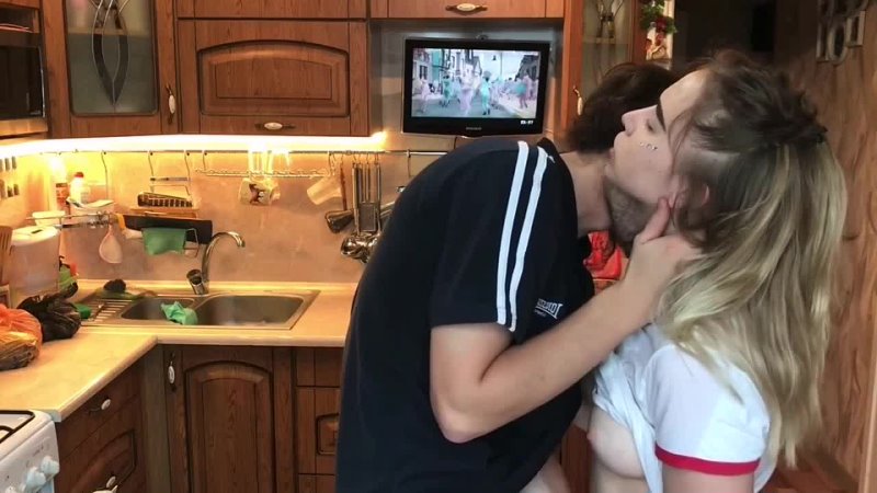 video zolotov porn напугал сеструона пролила воду на себя пришлось всё снять и оттрахать её инцестсекс сестрой с sex