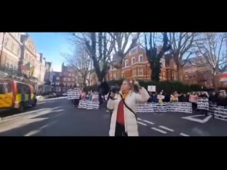 video 18 украинская беженка в лондоне кричит матом на русском sex