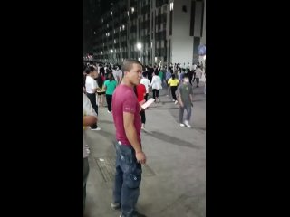 video китай город хуэйчжоу после работы десятки тысяч китайцев бегут на ежедневный рутинный пцр тест sex