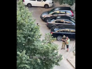 video тцкашник из днепра решил выполнить план по набору хлопчиков в мясной батальон украина днепр тцк повестки sex