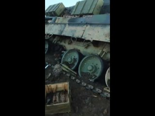 video leopard 2а4 в очередной раз приуныл подбитый немецкий танк в результате прямого попадания в борт который был sex