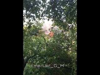 video догорающий автомобиль эвакуации боевиков всу в результате прямого попадания fpv дрона вс рф u g m sex