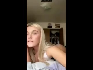 video замужняя хуесоска сосет член любовнику и разговаривает по телефону с мужем реальная измена сосет и общается с sex