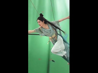 video посмотрите как сражается шэнь ли чжао ли ин путешествие с фениксом the legend of shen li легенда о шэнь ли 与凤行 sex