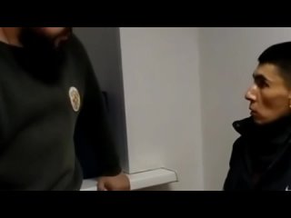 video в ярославле мигрант из таджикистана пытался молодые девушку а от преследования чурка прятался в этнической мечети sex