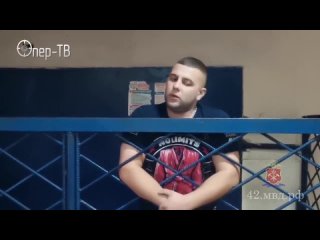 video в кемерово парнишка переоделся в форму полиции и пошёл радовать работяг sex