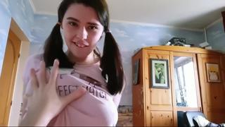 video пухленькая русская сисястая девушка получает секс и сперму на грудь отборный резерв sex
