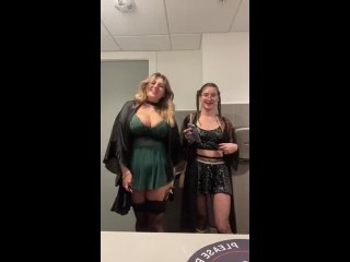 video раздень девушку парня пе секси изменилаизменяет мужу безплатно бомжи латиноамериканки женщиной трется эромассаж sex