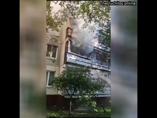 video москвичка подожгла квартиру после ссоры с мужем в пожаре заживо сгорела прикованная к постели сосед sex