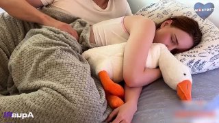 video предложил потрахаться пока она отдыхает порно русское домашнее sex