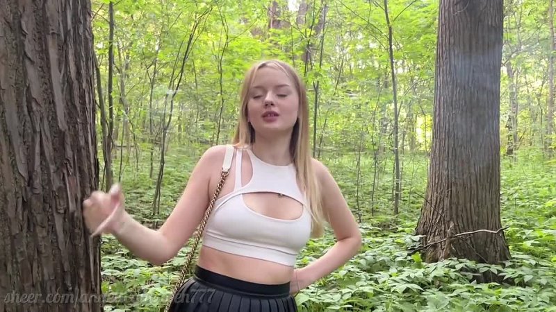 video мне 20 лет я курю занимаюсь сексом снимаюсь в порно и мне это нравится и ты сосёшь хуи да могу и тебе пососать sex