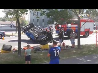 video в минске легковой автомобиль перевернулся на крышу sex
