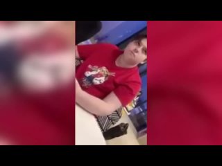 video армяне унижают русского молодые и армянскую девочку за то что они встречаются и кушают за одним столом sex