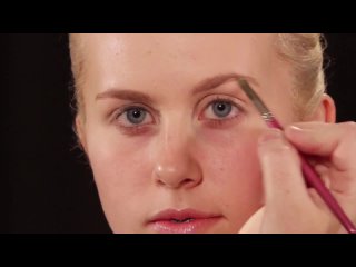video emma stone gwen stacy in the amazing spider man makeup tutorial by robert jones sex