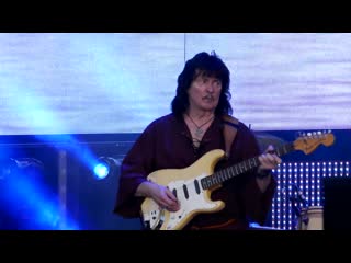 video ritchie blackmores rainbow smoke on the water at the rockfest june 6 2019 sex