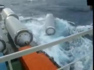 video потеря груза во время шторма фрагмент люди моря the people of the sea br 562 x 750 mp4 sex