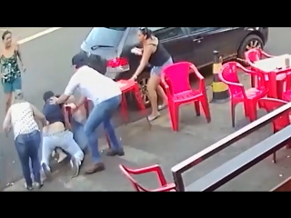 video девушка поймала в кафе своего парня с любовницей измена с последствиями наказание спалили застукала застала жесть sex