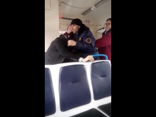 video контролеры в электричке отжали у пацана планшет sex