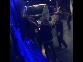 video подожди я тебя выу новое видео из автобуса с хабибом nr sex