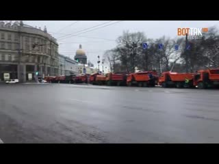 video бесконечная колонна ментовозов в петербурге sex
