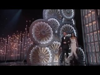 video крис пайн и зои салдана на 85 ой церемонии вручения наград оскар 24 февраля 2013 sex