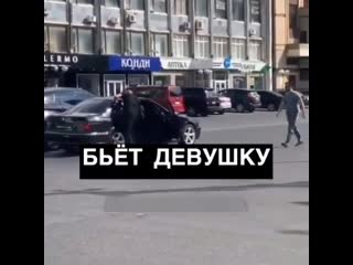 video бьет девушку в махачкале нетипичная махачкала sex