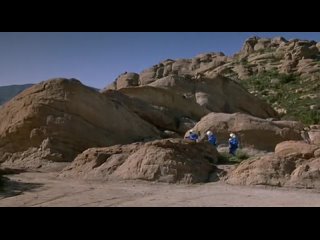 video фильм амазонки на луне amazon women on the moon 1987 sex