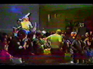 video peggior amico skullhead live in italy 1992 sex