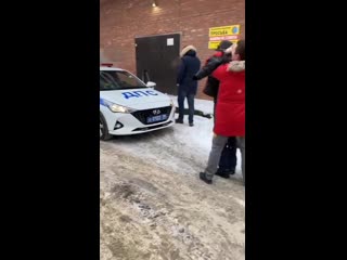 video мвд показало задержание пьяного водителя на jaguar на проспекте культуры sex