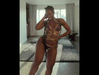 video горячие танцы в главной роли bria myles sex