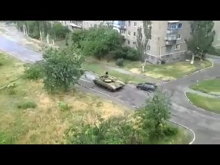video украина ополченцы провели операцию против сил хунты угнали танк т72 sex