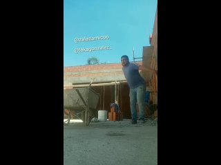 video ведро с цементом улетело прямо в камеру sex
