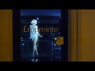 video эротичная голограмма девушка в белье sex