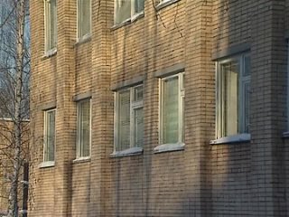 video в 38 школе ученик 9 класса побрызгал из газового баллончика нашу школу ааааа sex