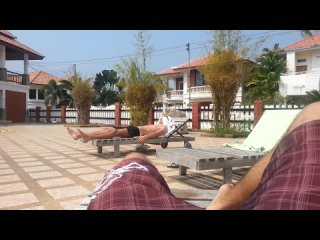 video водные процедуры игрока в покер перед завтраком в тайланде sex