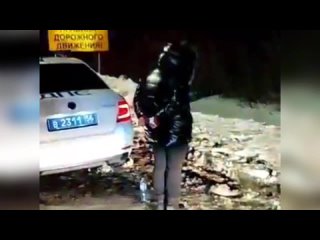 video закладчица молодые из уфы успела сбыть в оренбуржье четыре оптовые партии sex