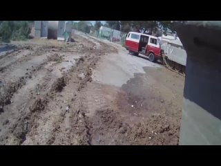 video военнослужащие спецподразделения аои эвакуируют раненных израильских военных в районе кибуца нирам по прибытии на sex