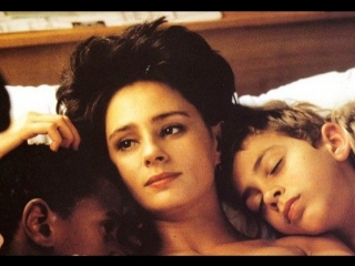 video раз два три замри 1993 un deux trois soleil реж бертран блие драма комедия sex