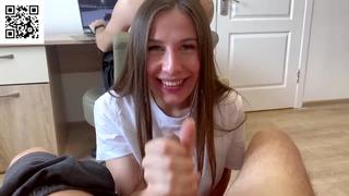 video отсосала у друга на глазах у своего парня sex