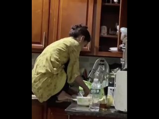 video можно вывезти девушку из аула но вывести аул из девушки невозможно sex