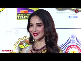 video madhuri dixit manisha koirala hugged each other at umang 2020 sex