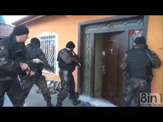 video тук тук тук кто там откройте это полиция турция конья tuk tuk tuk whos there open the door police турецкая полиция sex