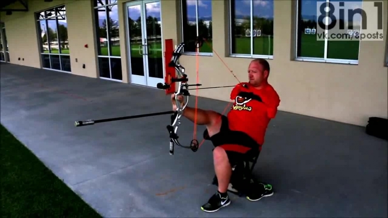 video безрукий мужик ставит рекорд стреляя ногами из лука armless archer matt stutzman shooting with his bow while using sex