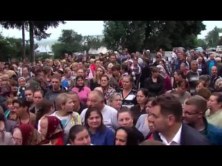 video вот кто на майдане стоял скакал кто за порошенко голосовал те нехай и воюют sex