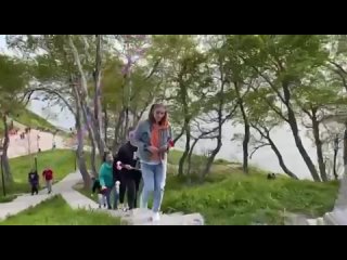 video ягода малина во дворе растёт парня молодого вся камчатка ждёт sex