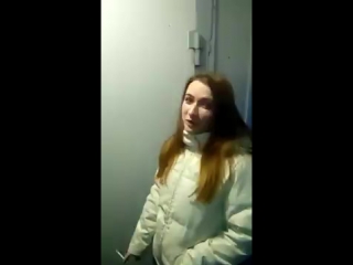 video голые девочки гуляют по улице sex