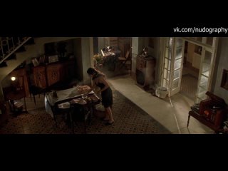 video сиськи моники беллуччи monica bellucci в фильме малена malèna 2000 джузеппе торнаторе sex